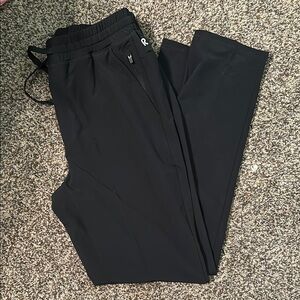 Black Joggers with Adjustable Waistband and Relaxed Fit